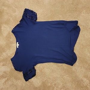 Copper Key Girls Large Navy T shirt with Sleeve detail✨